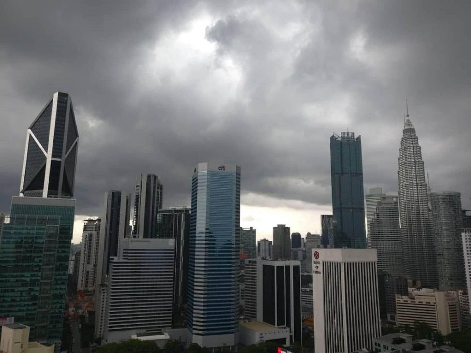 Trillion Suites By Slg Kuala Lumpur Exterior foto