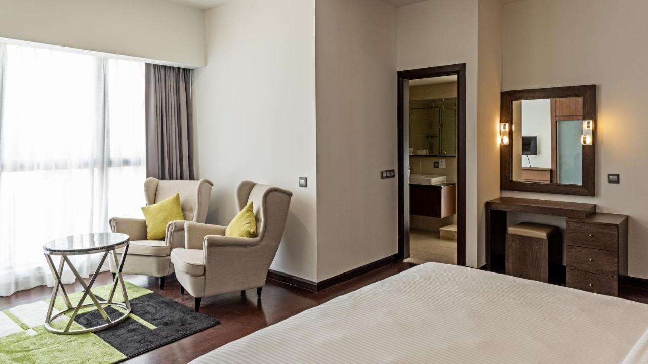 Trillion Suites By Slg Kuala Lumpur Exterior foto
